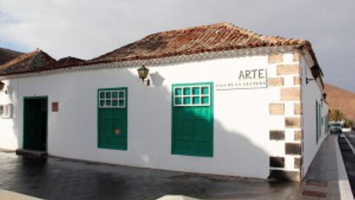 Casa de la Cultura de Yaiza.