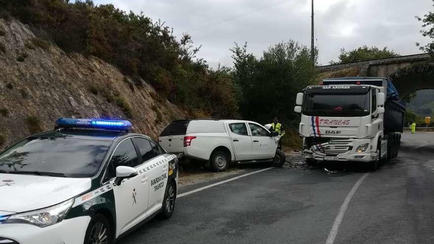 Posición en la que quedaron ambos vehículos. // FdV