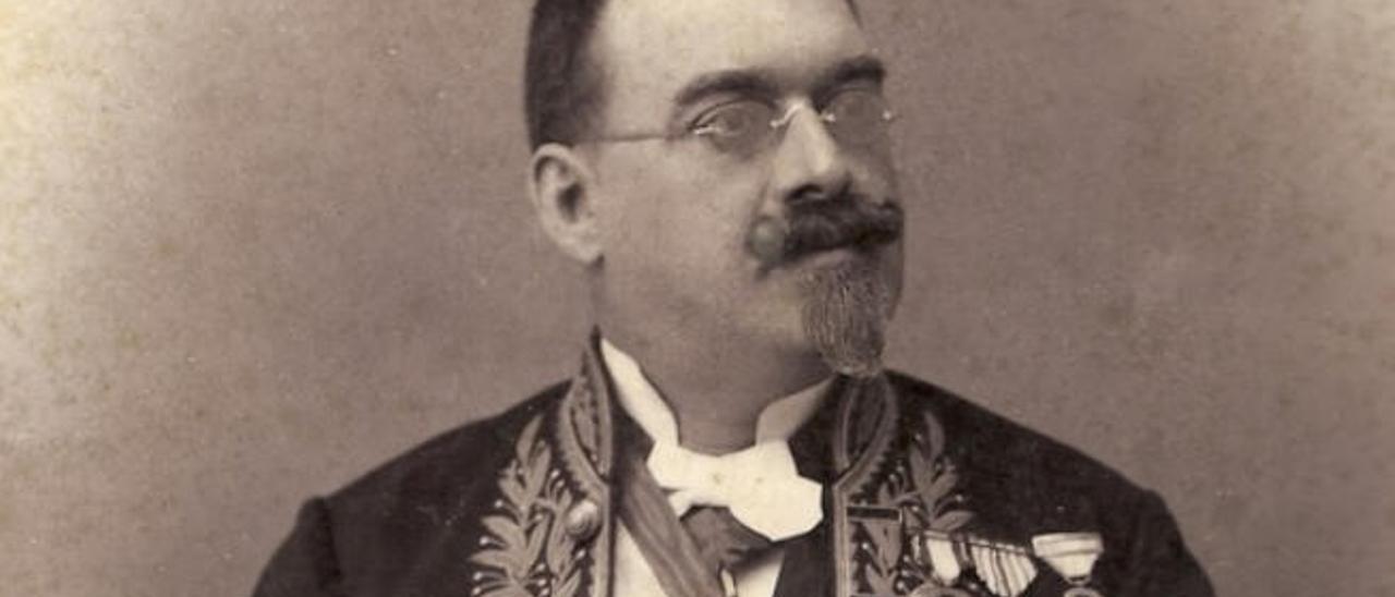Francisco Fernández de Bethencourt.