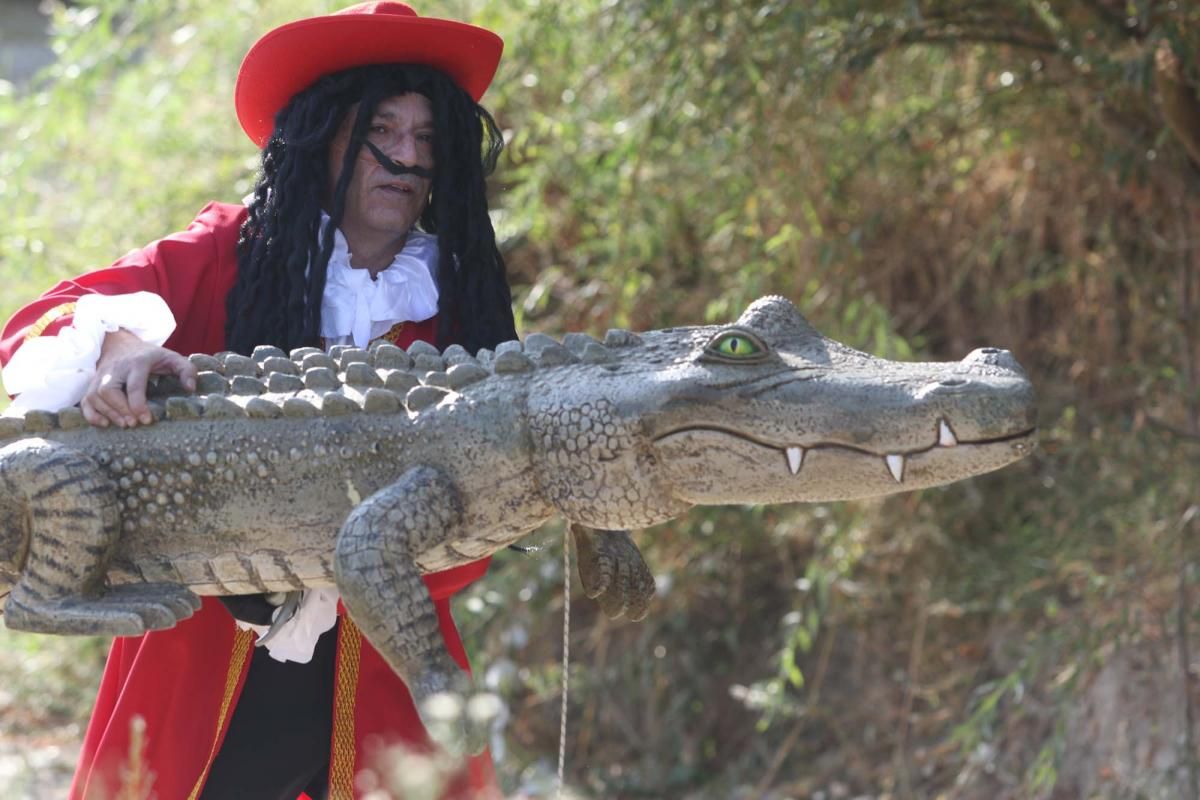 Un caimán por el Guadalquivir