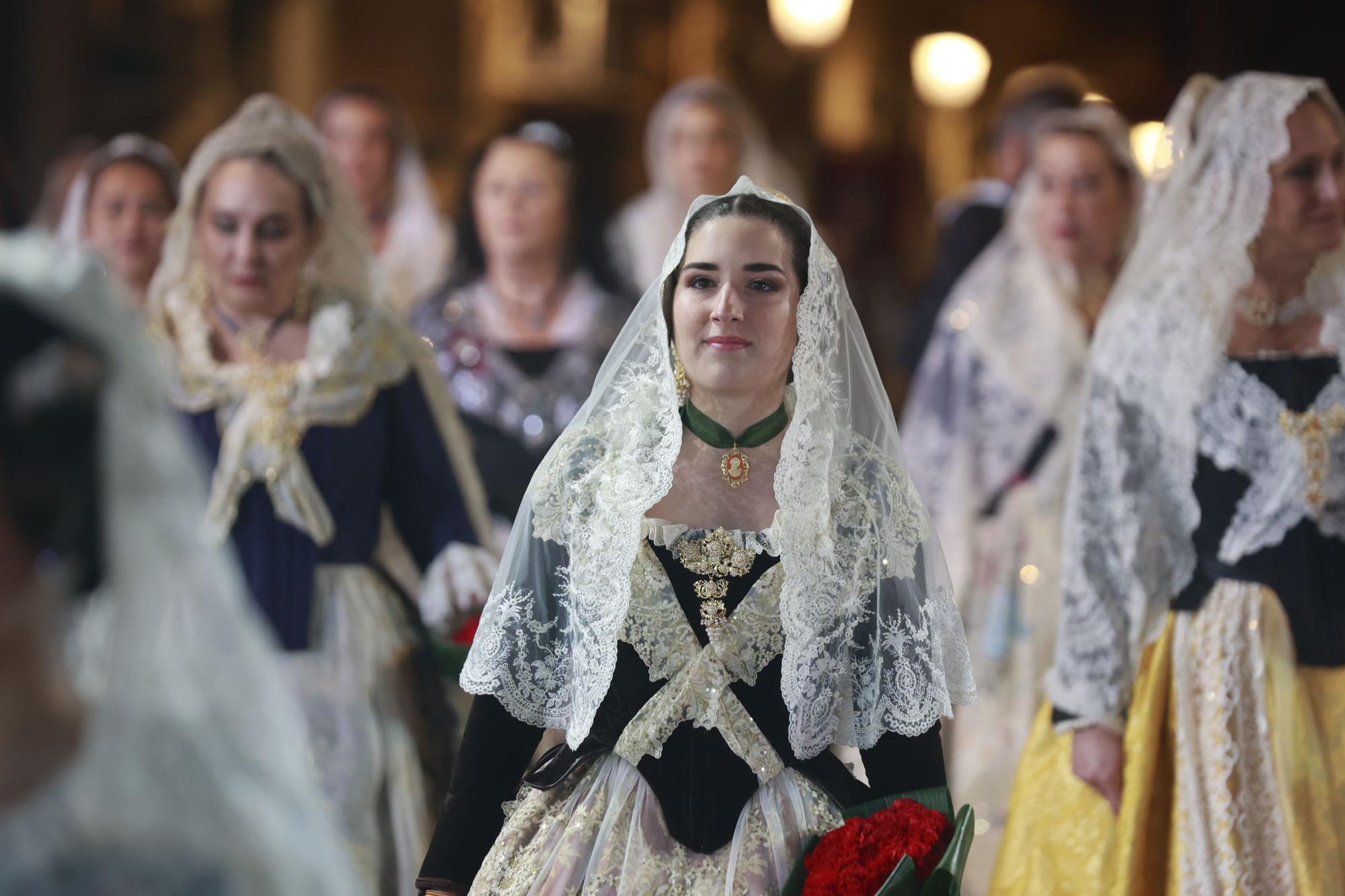 Búscate en el segundo día de ofrenda por la calle Quart (entre las 19:00 a las 20:00 horas)