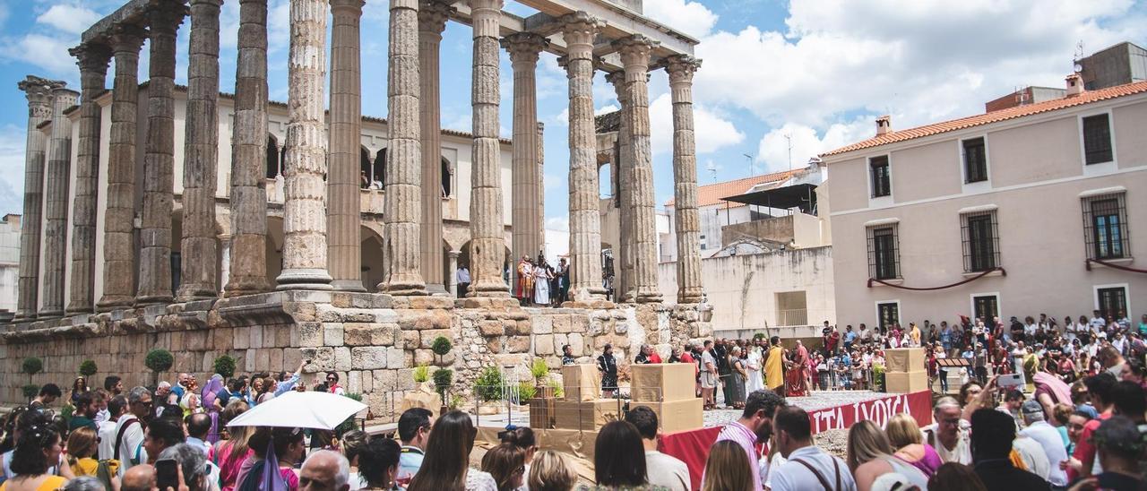 Ambiente del templo de Diana, ayer, por Emerita Lvdica.