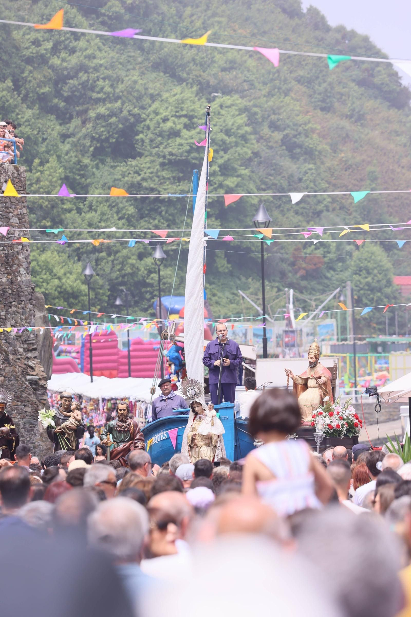EN IMÁGENES: así fue el día de L'Amuravela en Cudillero