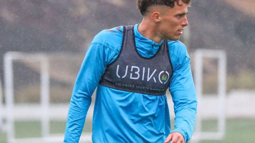 Otero, durante un entrenamiento de esta semana. | CDT