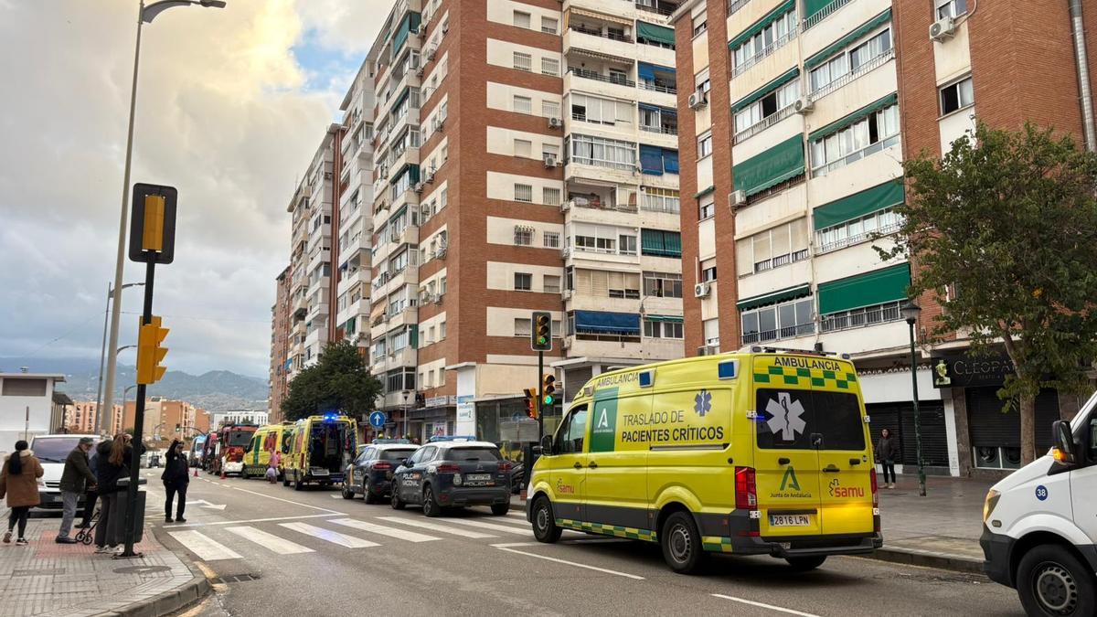 Despliegue en la calle Nuestra Señora de los Clarines.
