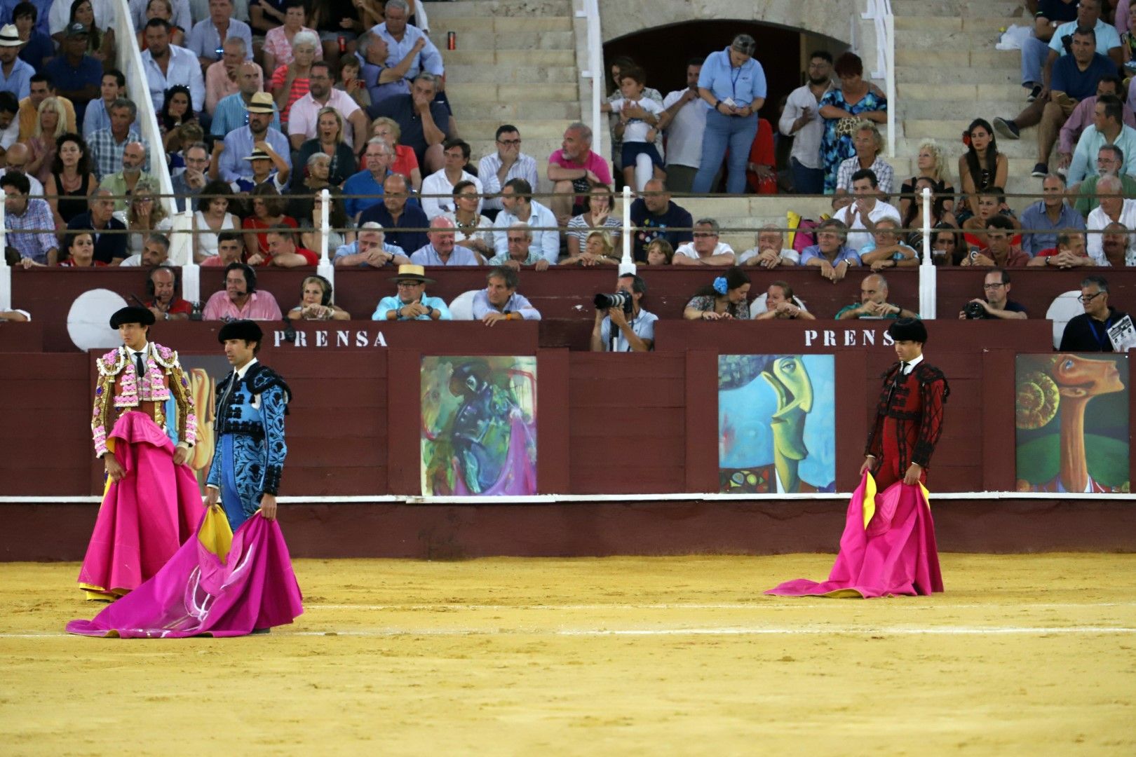 Roca Rey desata la locura en la "Picassiana" de Málaga