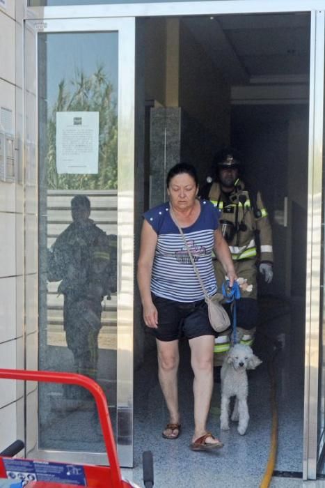 Susto al arder una casa  de Patiño