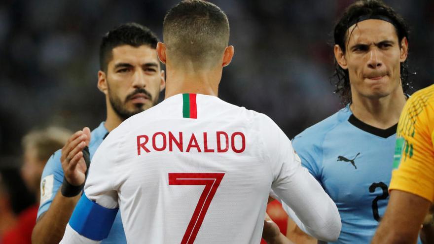 Stuani celebra que l´Uruguai passa a quarts des de la gespa