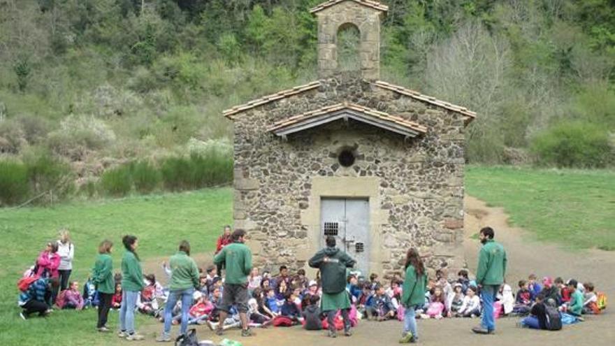 El centre també getsiona cases de colònies.