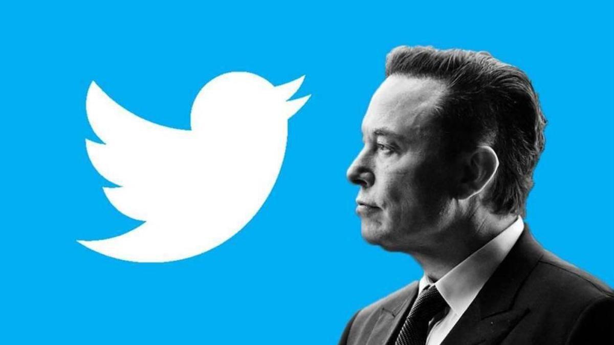 Musk y el logo de Twitter.