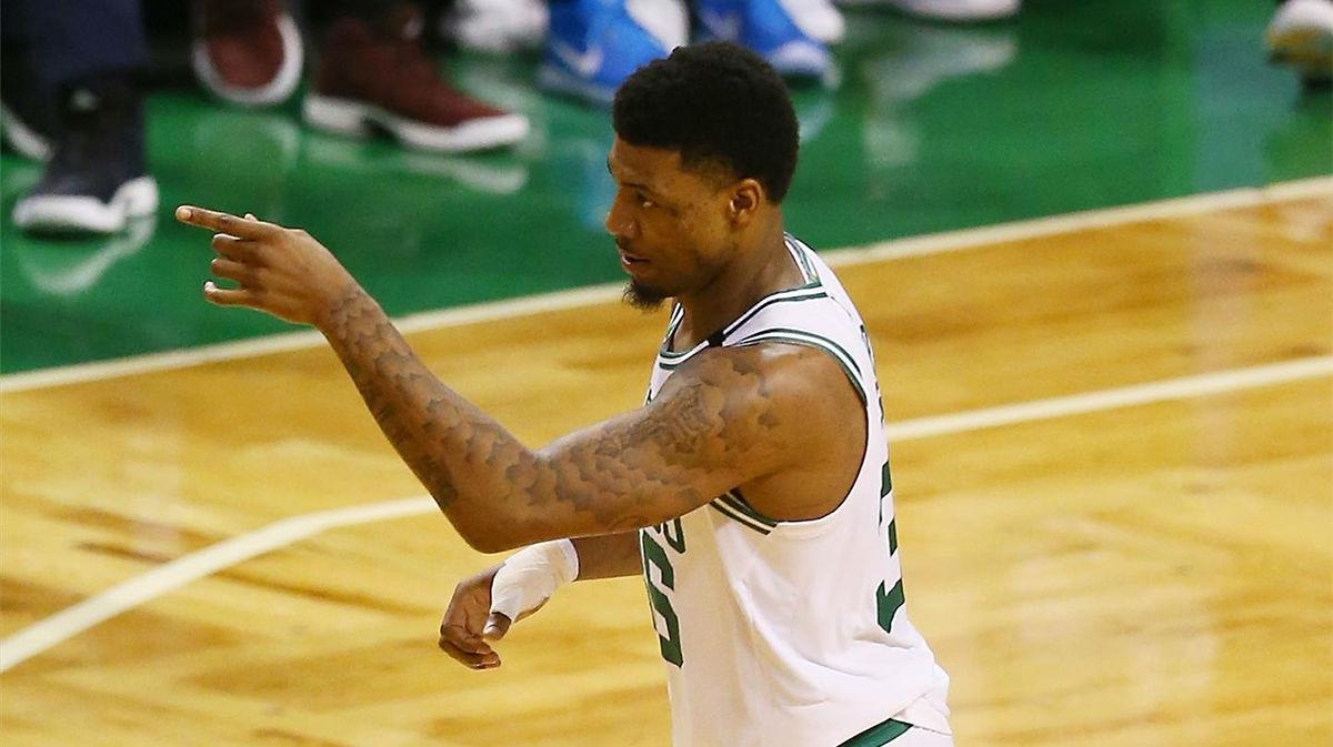 El Celtic Marcus Smart.