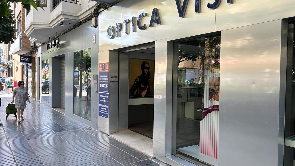 Apagón en la artería comercial de Torrent