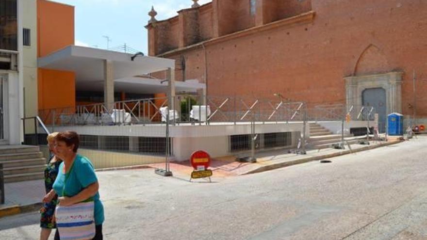 Las peñas de Vila-real  esperarán a la Virgen desde  la nueva plaza del Mercado