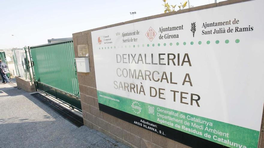 La sortida de Girona del conveni obliga els treballadors de la deixalleria de Sarrià a assumir una reducció de jornada i sou