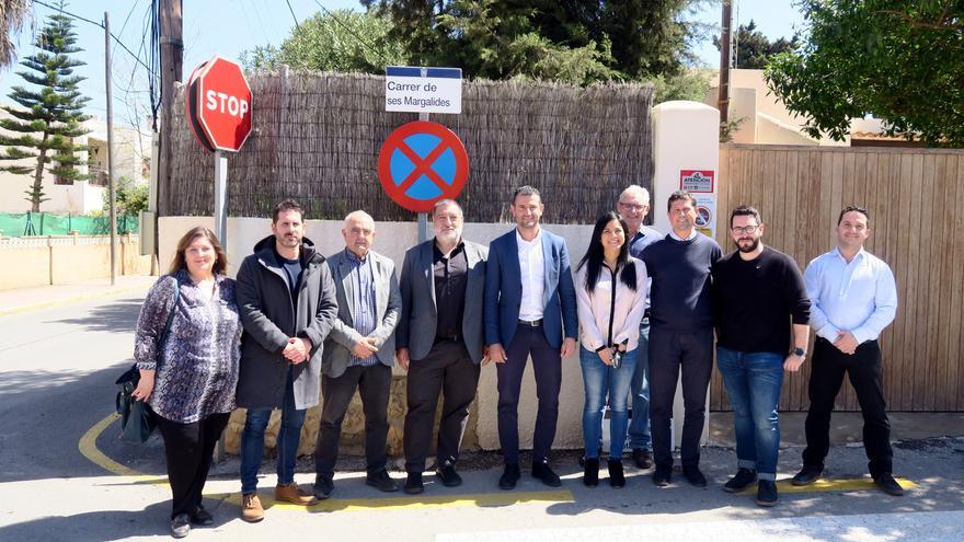Sant Antoni cambia la placa de la calle General Gotarredona por la de ses Margalides