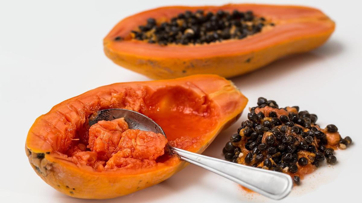 La papaya es una fruta perfecta para adelgazar la barriga