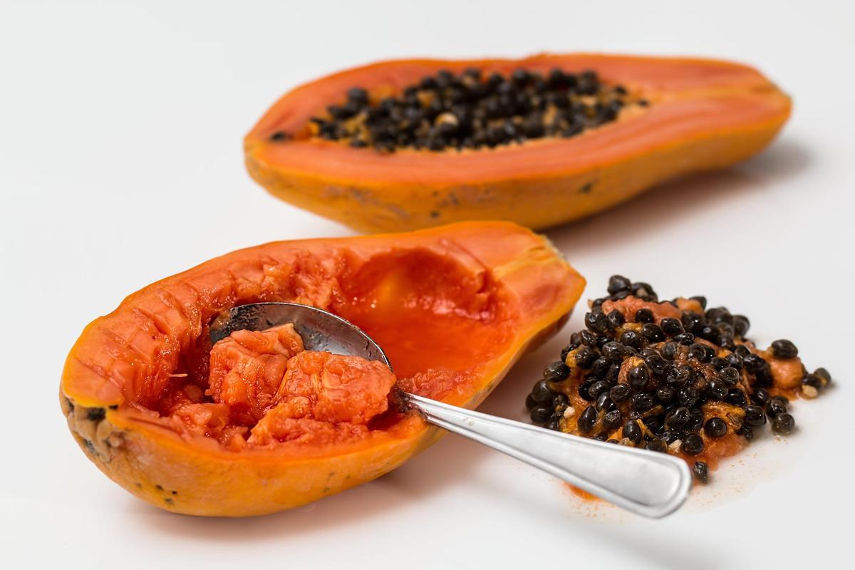 La papaya es una fruta perfecta para adelgazar la barriga