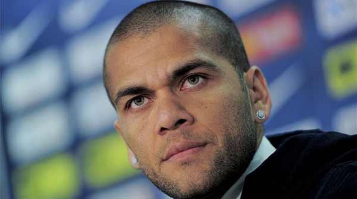 Dani Alves: Nosaltres no ens queixarem mai dels horaris.