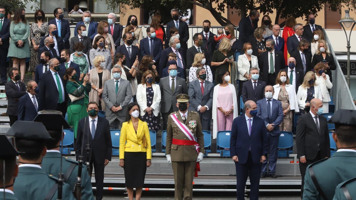 Parada militar y desfile de la Guardia Civil en Córdoba