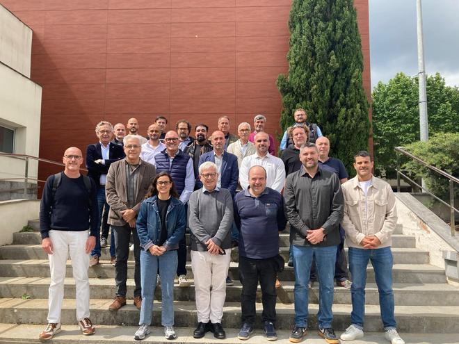Los alcaldes exigen al Govern soluciones concretas para las urbanizaciones sin legalizar: "Necesitamos financiación"