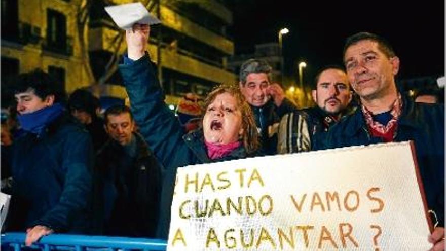 Madrid Segon dia consecutiu de protestes davant la seu del PP