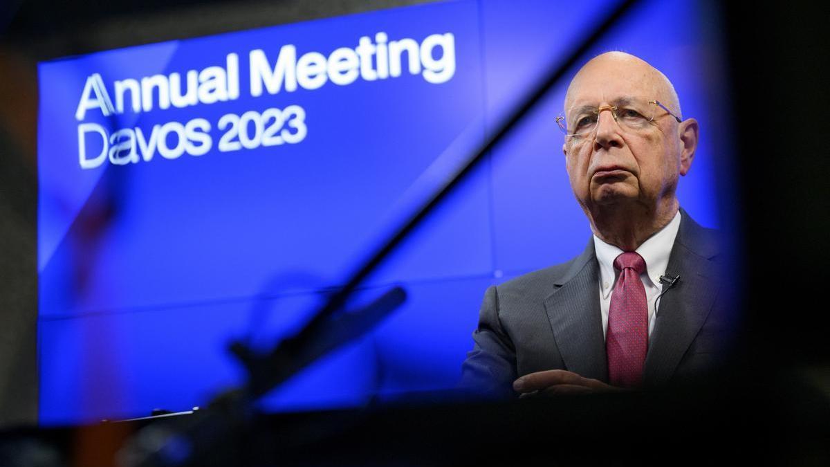 El fundador del Foro Económico Mundial, Klaus Schwab, durante la presentación de la edición de 2023 del Foro de Davos, este martes.