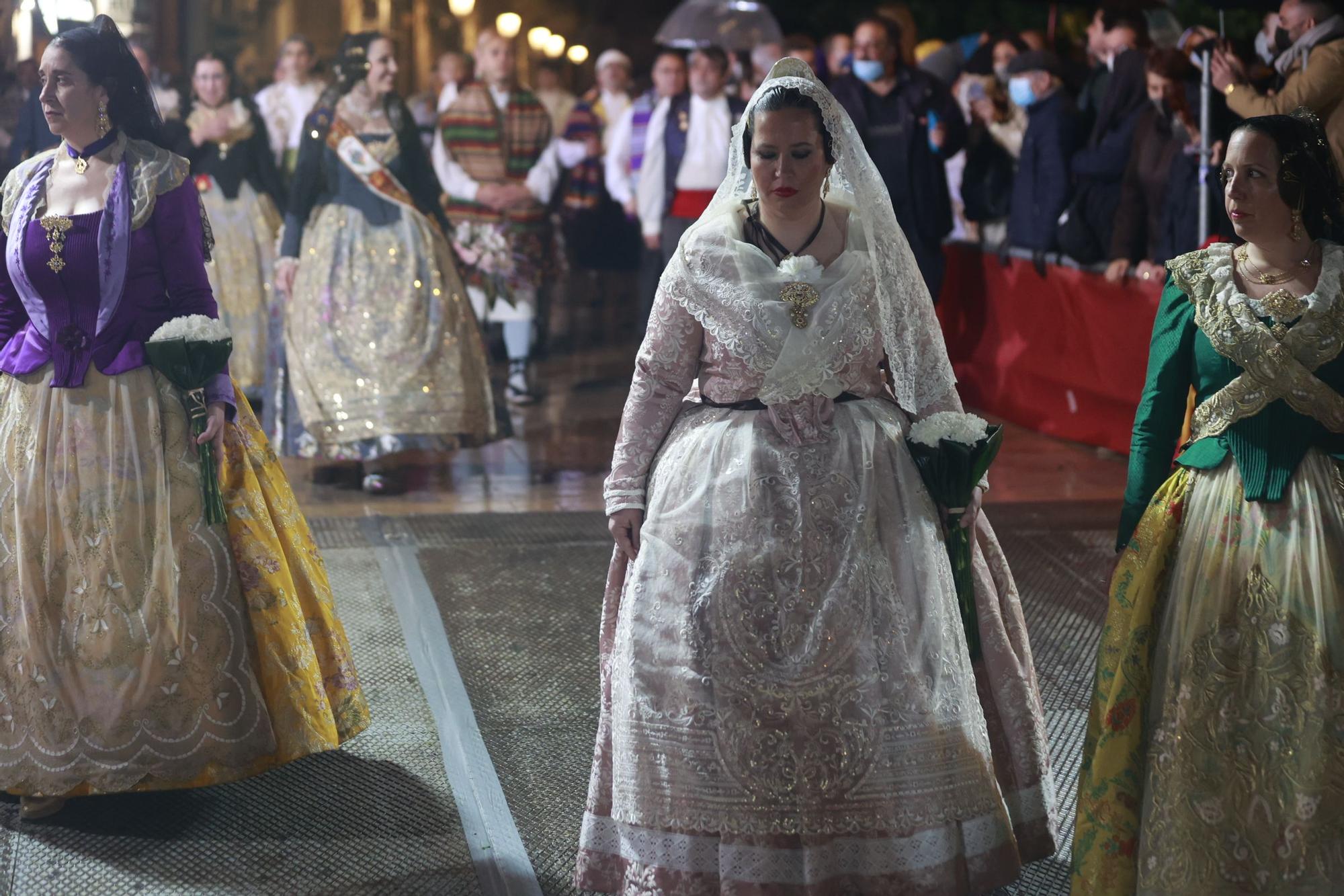 Búscate en la Ofrenda por la calle Quart (entre 22.00 y 23.00 horas)