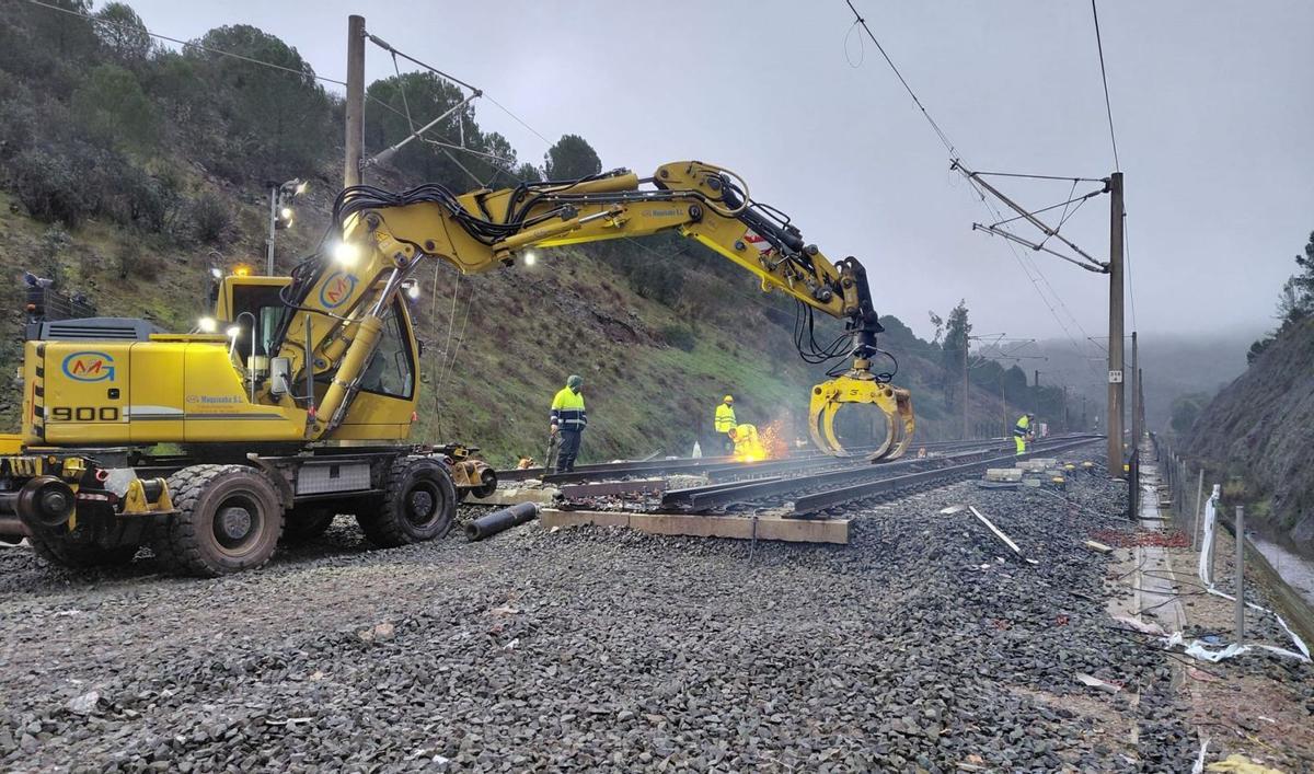La inversió en la xarxa de trens a Espanya segueix al nivell de fa 15 anys