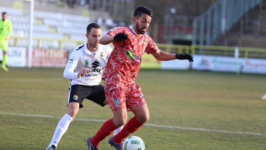 El Mérida logra firmar a Antonio Pino (Alcoyano), un consumado goleador