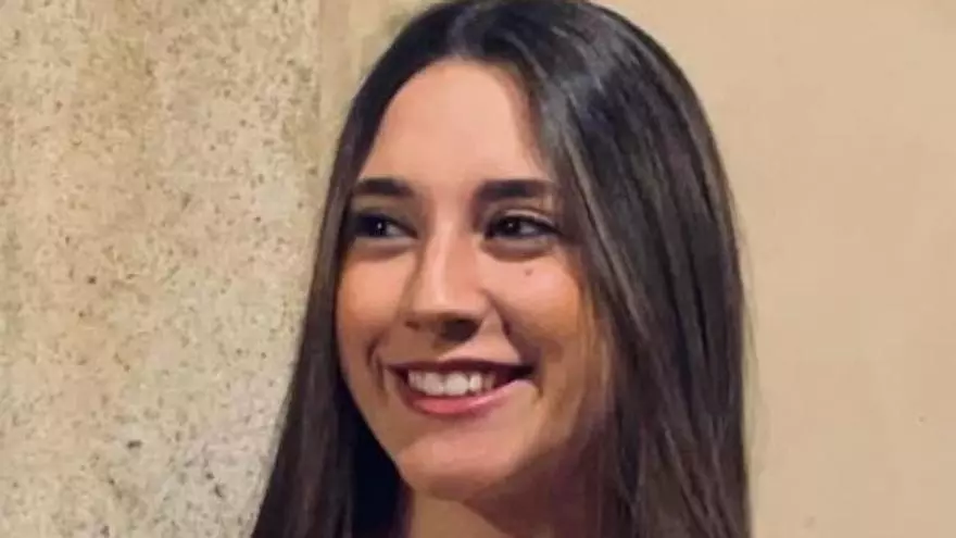 San Antonio celebra sus fiestas con Rocío Pérez de reina 2025