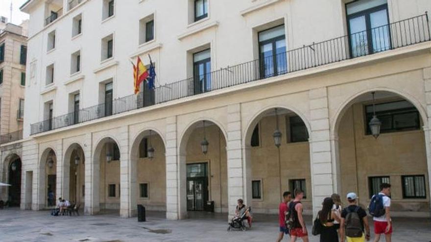 El edificio de la Audiencia Provincial de Alicante, en una imagen de archivo.