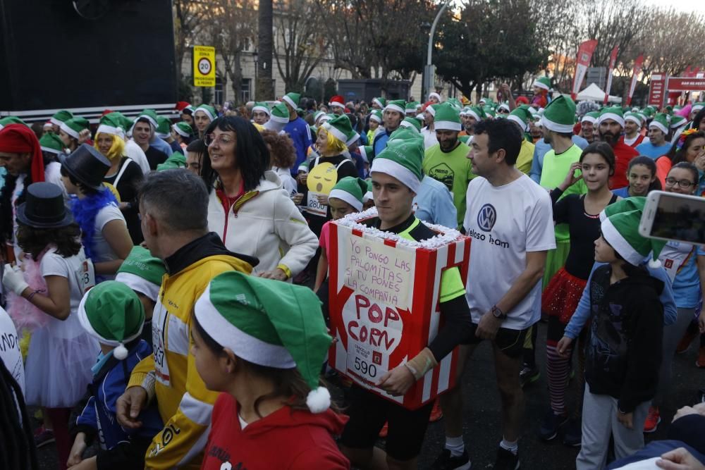 Cerca de 5.000 corredores toman la salida de la Alameda unas horas antes de la Nochevieja