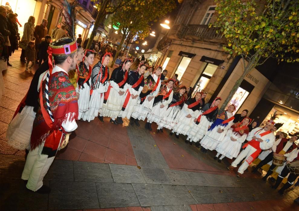 Danzas de Reis preludio de la noche más familiar