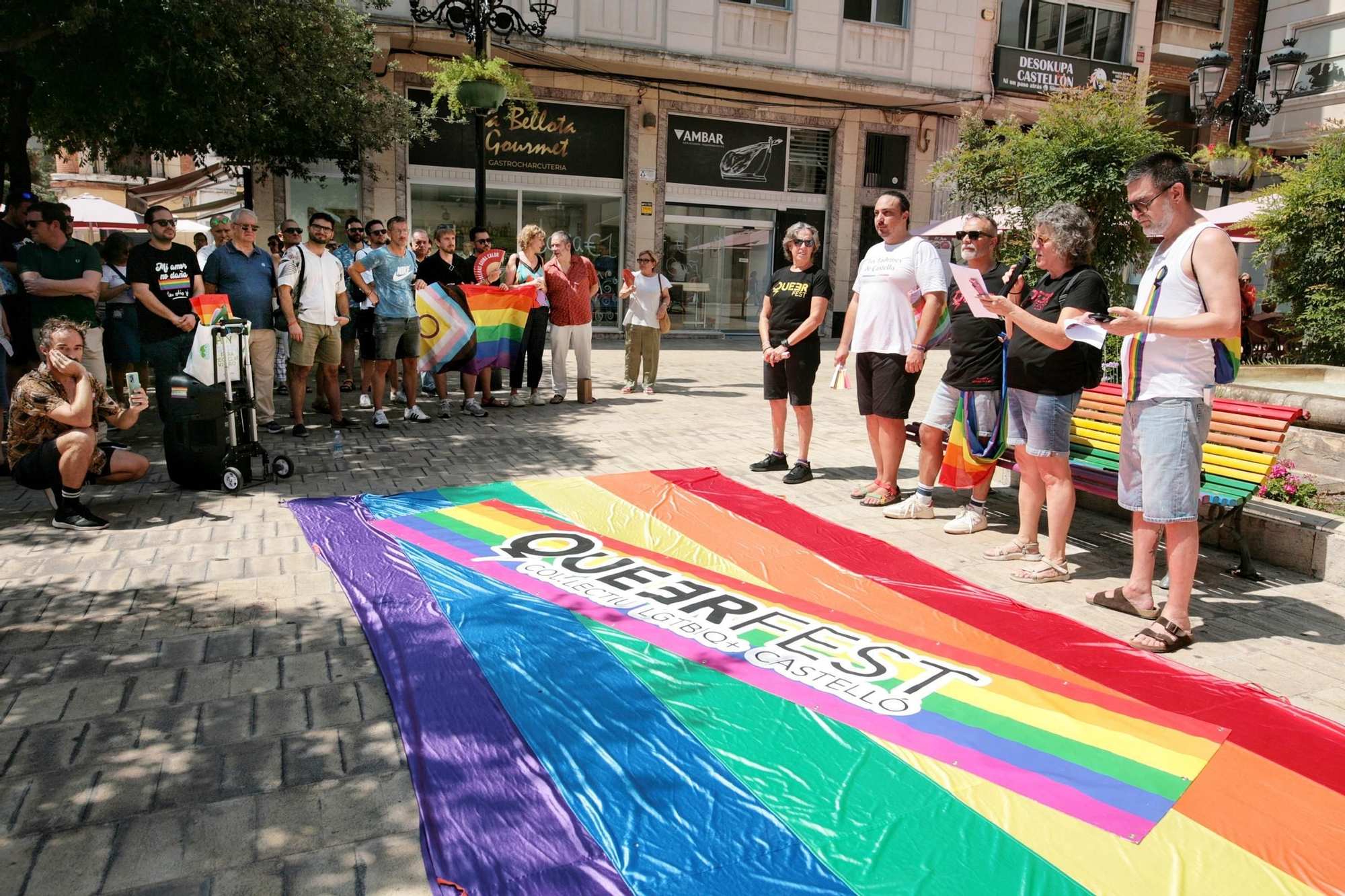 Concentración en Castelló por los derechos Lgtbiqa+ en el 28-J