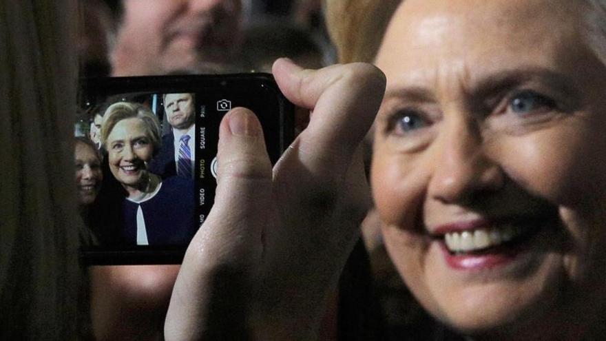 Hillary Clinton, una mujer en el ojo del huracán