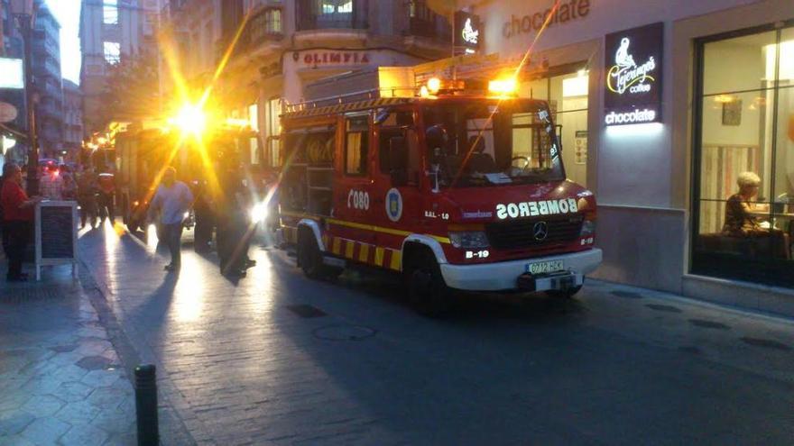 Imagen de los efectivos de bomberos desplazados.