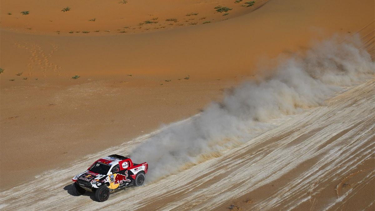 Al-Attiyah, a toda velocidad con su Toyota Hilux T1+