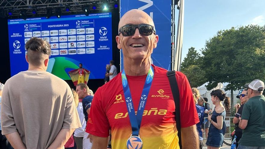 Pere López, a Pontevedra amb la medalla de bronze.