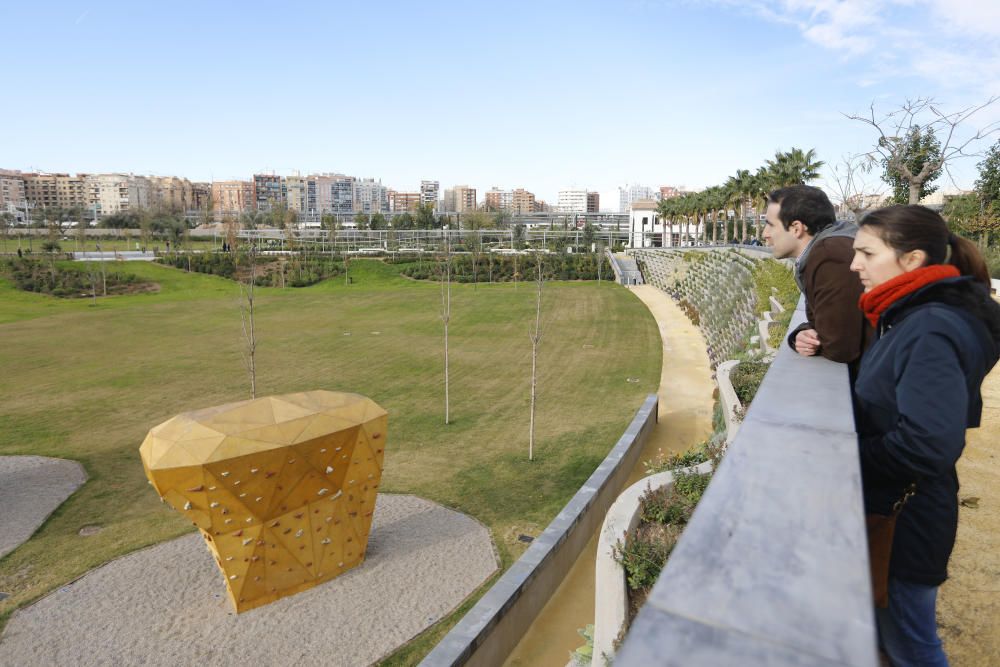 Abre el Parc Central de València