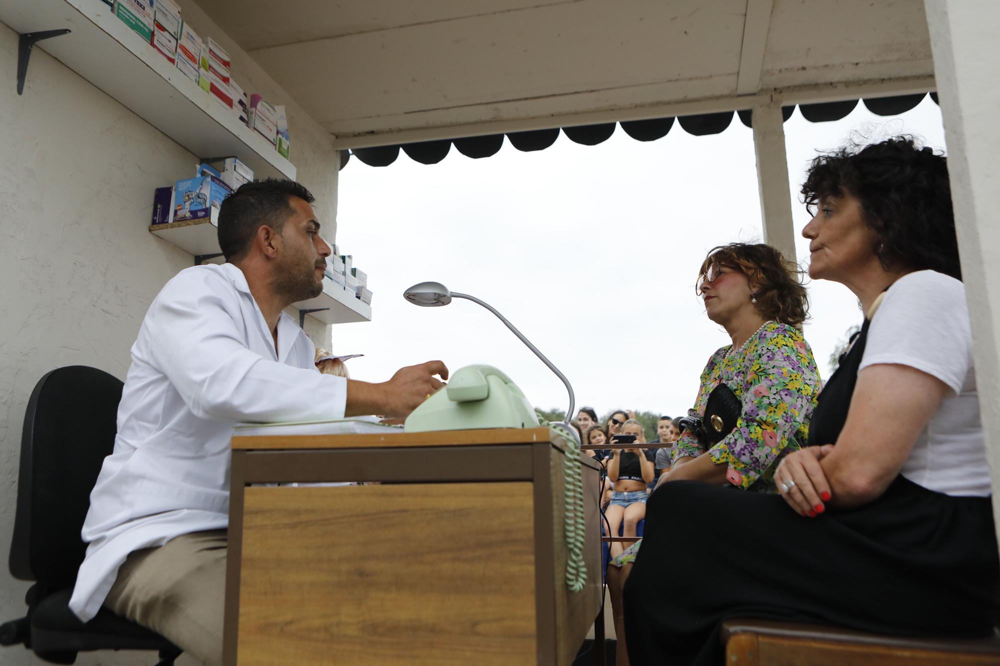 En imágenes: Las carrozas de Valdesoto vuelven con muchas risas