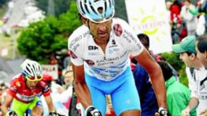 Mosquera gana la etapa en la Bola del Mundo y Nibali la Vuelta