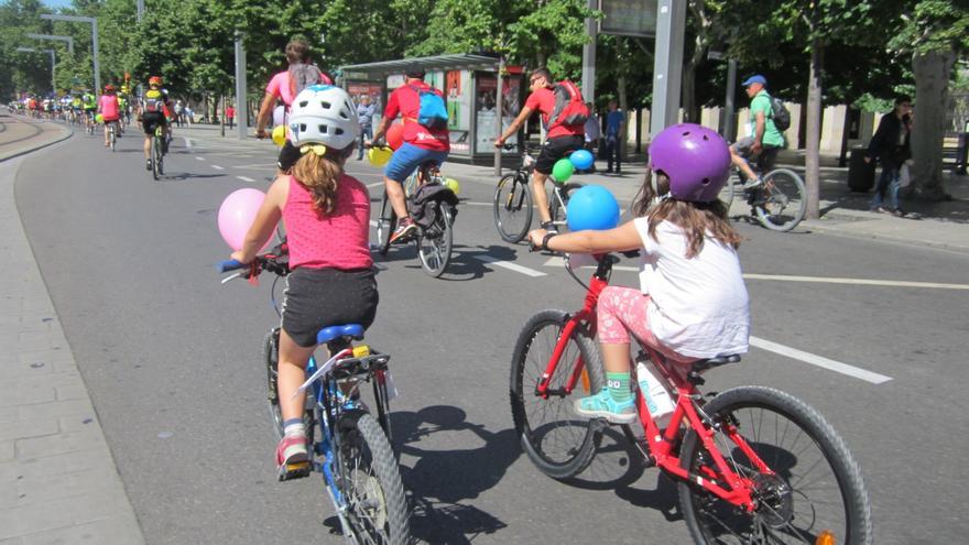 Una nueva edición de la &#039;Bicicletada Escolar&#039; volverá a llenar de bicis las calles de Zaragoza este domingo