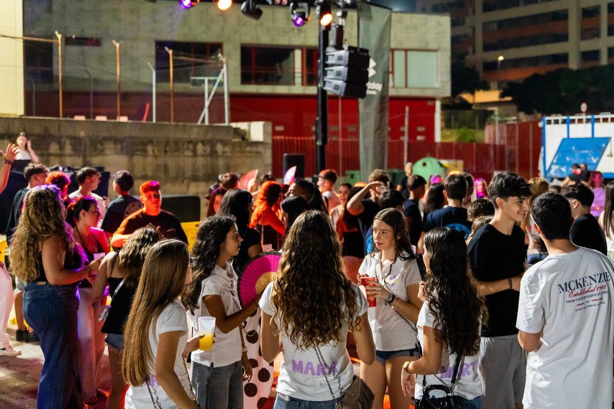 Vecinos y vecins de todas las edades han participado activamente en los diferentes actos de los festejos de San Cristóbal.