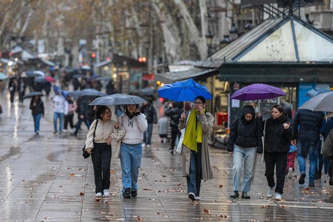 Tot el litoral i prelitoral català, en avís groc davant les intenses pluges previstes per a aquest dimarts