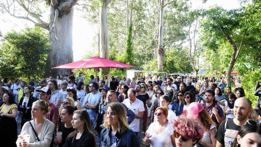 El Festival Sinsal, de música, se celebra cada año en esta isla de la ría de Vigo.