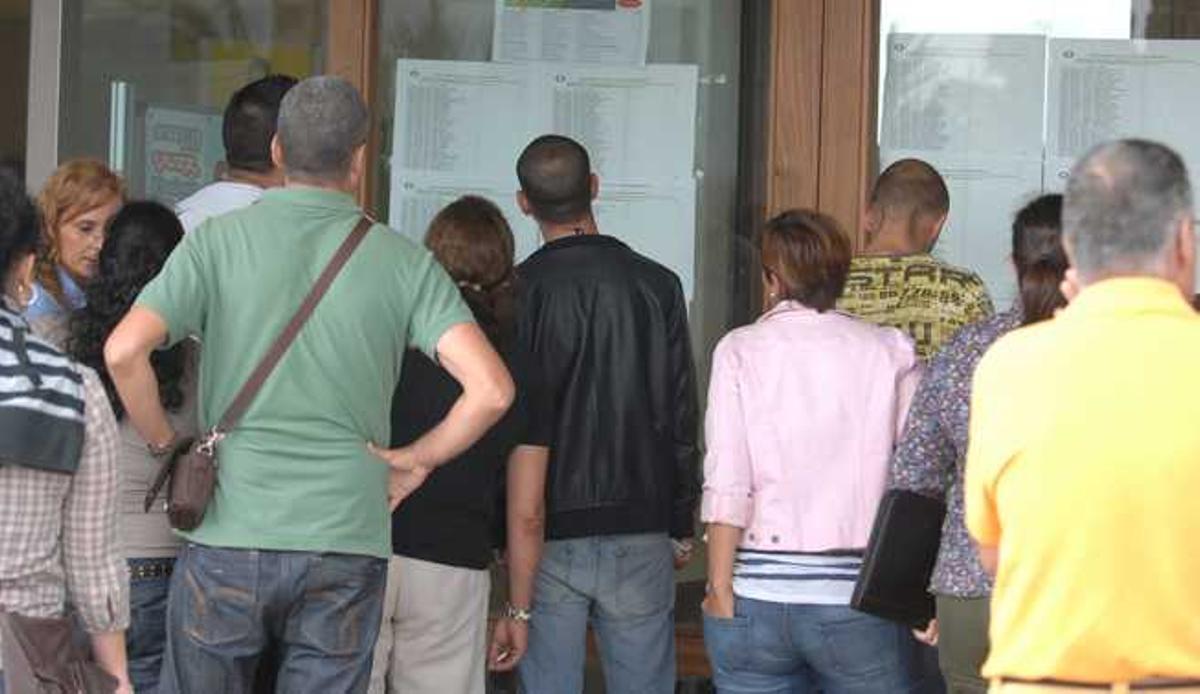 25.000 aspirantes optan a las 1.234 plazas de enfermería en las oposiciones