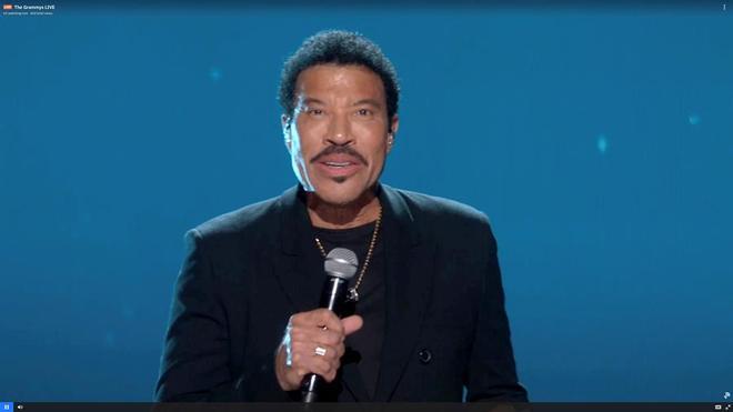 Última hora del estado de salud de Lionel Richie: ingresado en la UCI tras un concierto