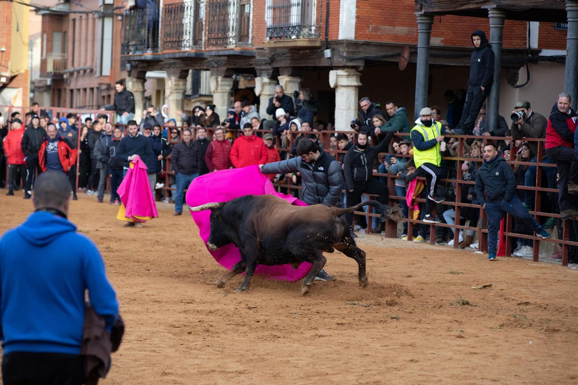 GALERÍA | Villalpando vibra con el "Toro de la Purísima"