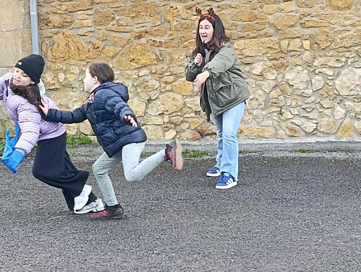 Así se vivieron las campanadas infantiles en Valdesoto