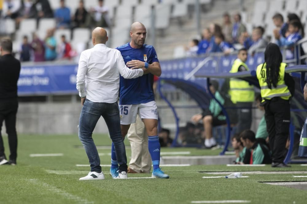 El partido del Oviedo ante el Numancia, en imágenes.